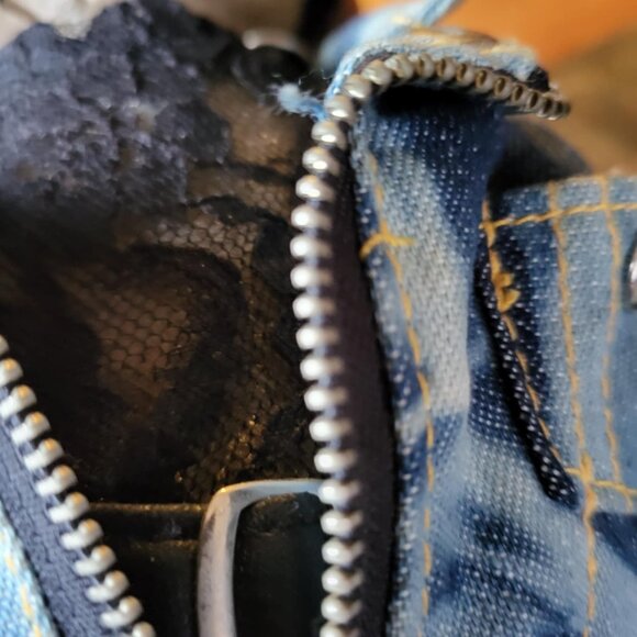 Roxy 1980's 20th Century Collectibles Bear by Pickford Brass Button Bears TM - Picture 2 of 13